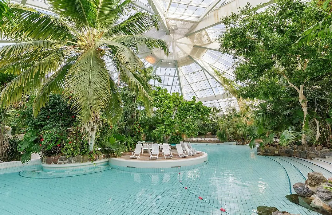 Center Parcs Les Bois Francs-1